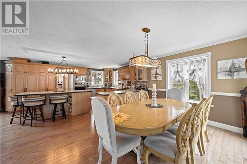 27 Thomas Lane East, Campbellton, NB - Indoor Photo Showing Dining Room