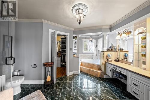 27 Thomas Lane East, Campbellton, NB - Indoor Photo Showing Bathroom