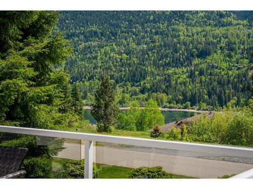 5839 Sunset Drive, Nelson, BC - Outdoor With View