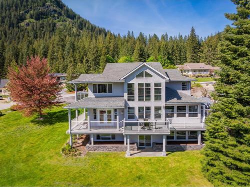 5839 Sunset Drive, Nelson, BC - Outdoor With View