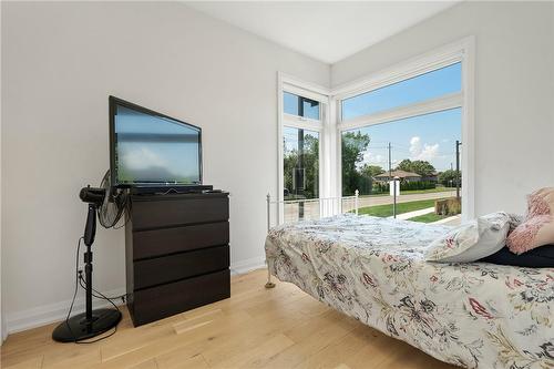 8974 Willoughby Drive|Unit #36, Niagara Falls, ON - Indoor Photo Showing Bedroom