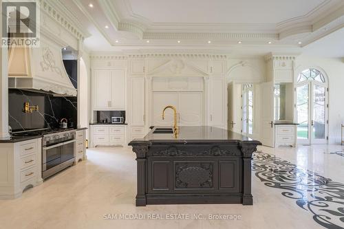 2275 Doulton Drive, Mississauga, ON - Indoor Photo Showing Kitchen With Double Sink