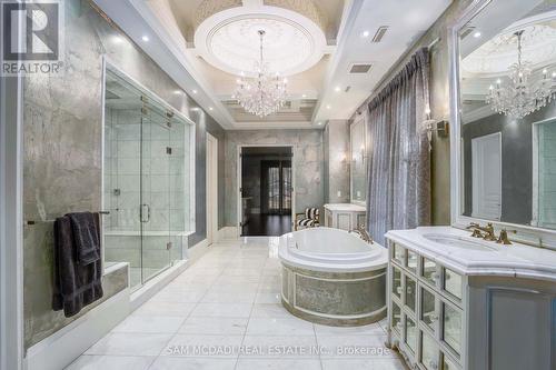 2275 Doulton Drive, Mississauga, ON - Indoor Photo Showing Bathroom