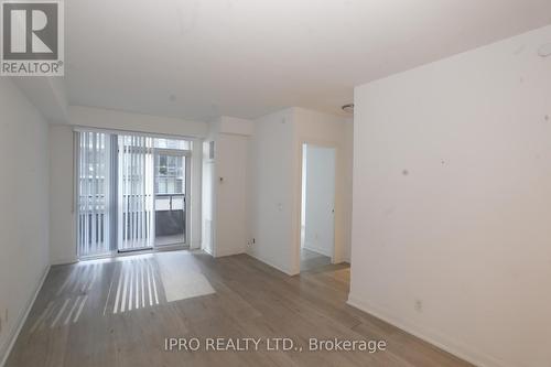 409 - 110 Marine Parade Drive, Toronto, ON - Indoor Photo Showing Other Room