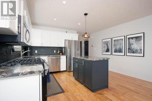 660 Reid Crescent, North Perth, ON - Indoor Photo Showing Kitchen With Stainless Steel Kitchen With Upgraded Kitchen
