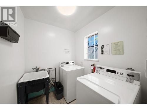840 E 6Th Avenue, Vancouver, BC - Indoor Photo Showing Laundry Room