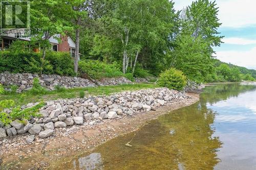 240 Pine Point Road, Deep River, ON 