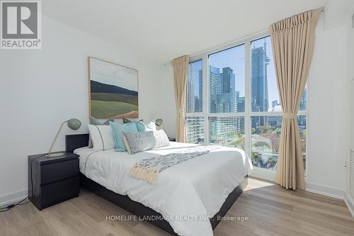 1101 - 85 Queens Wharf Road, Toronto, ON - Indoor Photo Showing Bedroom