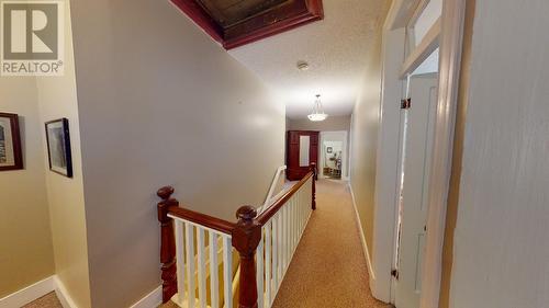 1880A Kootenay  Avenue, Rossland, BC - Indoor Photo Showing Other Room