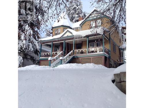 1880A Kootenay  Avenue, Rossland, BC - Outdoor With Deck Patio Veranda