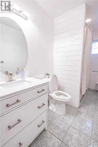 1320 Gillmor Crescent, Prince Albert, SK - Indoor Photo Showing Bathroom