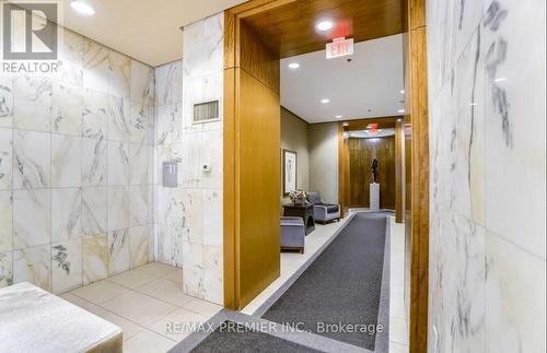 317 - 736 Spadina Avenue, Toronto, ON - Indoor Photo Showing Bathroom