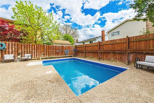 12 Naples Court, Thorold, ON - Outdoor With In Ground Pool With Backyard