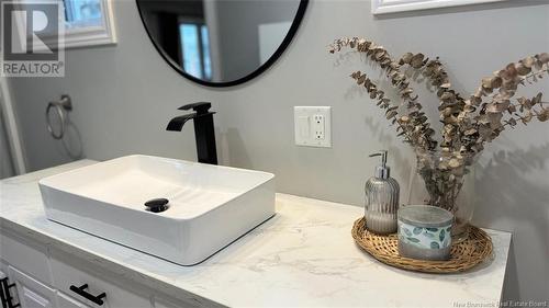 1055 Victoria Street, Edmundston, NB - Indoor Photo Showing Bathroom