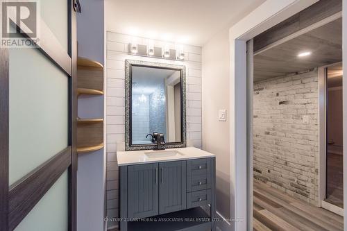 76 Maple Drive, Belleville, ON - Indoor Photo Showing Bathroom