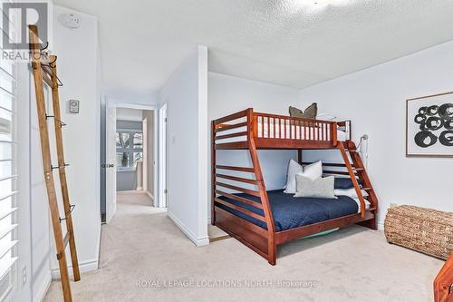 402 Mariners Way, Collingwood, ON - Indoor Photo Showing Bedroom