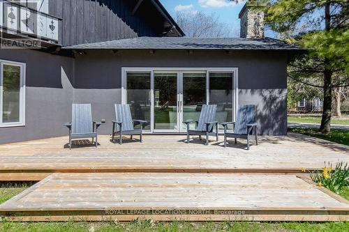15 Newton Way, Clearview, ON - Outdoor With Deck Patio Veranda