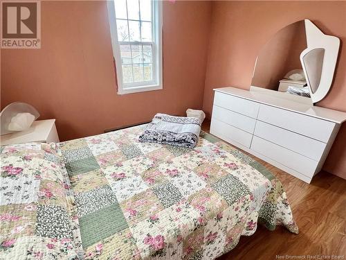 1186 Frenette Street, Bathurst, NB - Indoor Photo Showing Bedroom