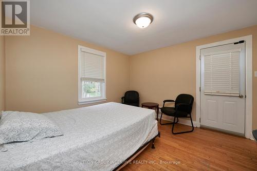 60 Shanty Bay Road, Barrie, ON - Indoor Photo Showing Bedroom