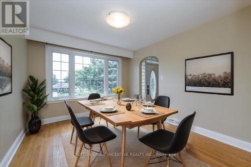 60 Shanty Bay Road, Barrie (North Shore), ON - Indoor Photo Showing Dining Room