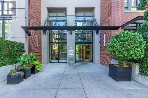 803 928 Homer Mews, Vancouver, BC - Outdoor With Balcony With Exterior