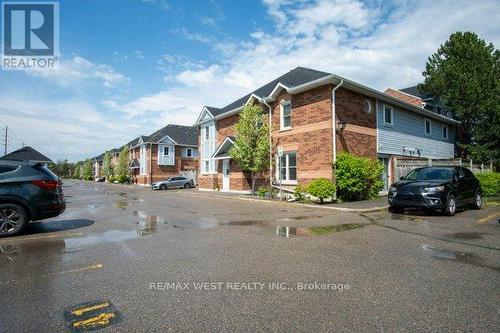 134 - 12421 Ninth Line, Whitchurch-Stouffville, ON - Outdoor With Facade