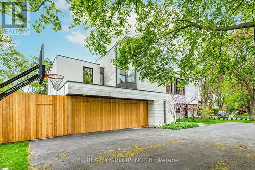 1336 Hillhurst Road, Oakville, ON - Outdoor