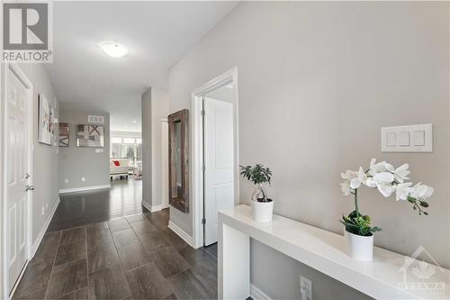 1126 Beckett Crescent, Ottawa, ON - Indoor Photo Showing Other Room