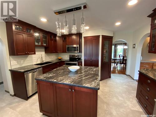 501 5Th Avenue N, Leroy, SK - Indoor Photo Showing Kitchen