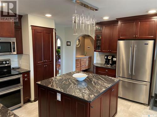 501 5Th Avenue N, Leroy, SK - Indoor Photo Showing Kitchen