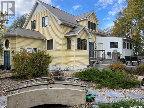 501 5Th Avenue N, Leroy, SK - Outdoor With Deck Patio Veranda