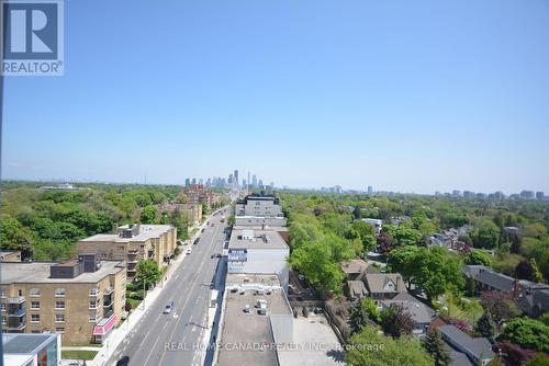 1616 - 2020 Bathurst Street, Toronto, ON - Outdoor With View