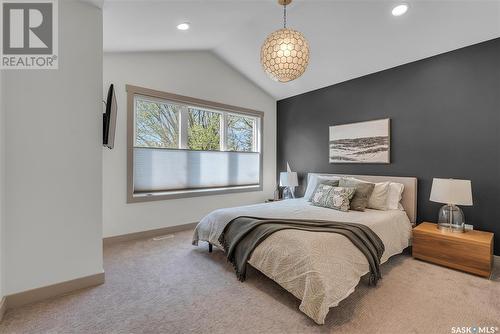 221 3Rd Street E, Saskatoon, SK - Indoor Photo Showing Bedroom