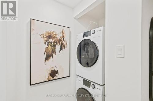 502 - 77 Harbour Square, Toronto, ON - Indoor Photo Showing Laundry Room