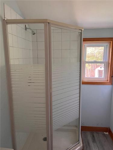 1130 Bull Lake Road, Arden, ON - Indoor Photo Showing Bathroom