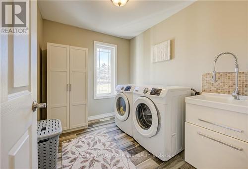 426 Baptist Church Road, Brant, ON - Indoor Photo Showing Laundry Room