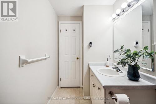 125 Killarney Place, London, ON - Indoor Photo Showing Bathroom