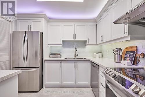 1111 - 44 Falby Court, Ajax, ON - Indoor Photo Showing Kitchen