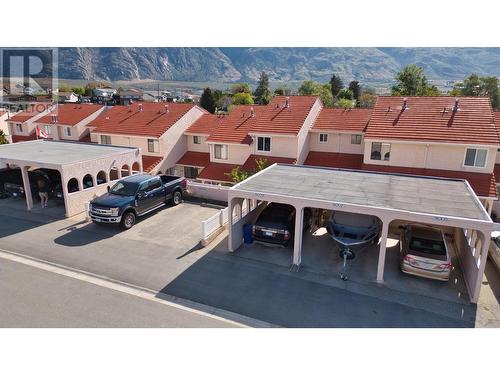 8009 Vedette Drive, Osoyoos, BC - Outdoor