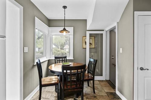 58 Wycliffe Avenue, Hamilton, ON - Indoor Photo Showing Dining Room