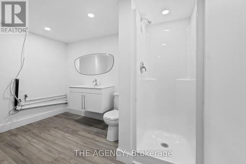 178 Bertie Street, Fort Erie, ON - Indoor Photo Showing Bathroom