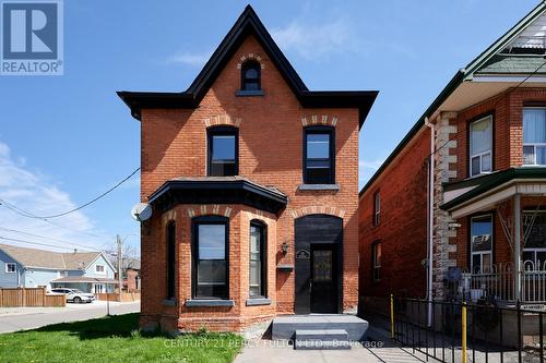 33 Nightingale Street, Hamilton (Landsdale), ON - Outdoor With Facade