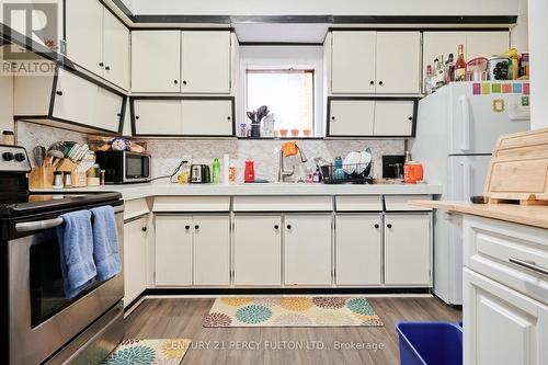 33 Nightingale Street, Hamilton, ON - Indoor Photo Showing Kitchen