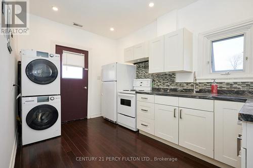 33 Nightingale Street, Hamilton (Landsdale), ON - Indoor Photo Showing Laundry Room