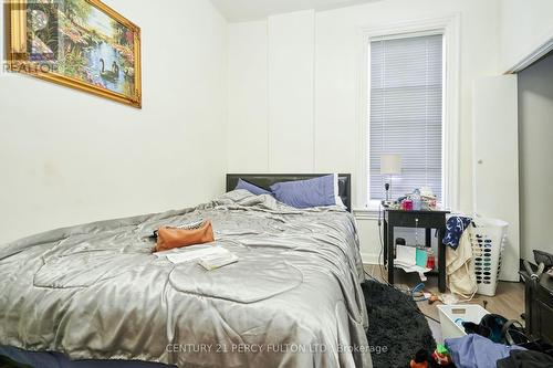 33 Nightingale Street, Hamilton, ON - Indoor Photo Showing Bedroom