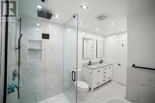 54 Ripley Crescent, Brampton, ON - Indoor Photo Showing Bathroom