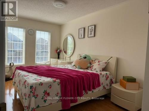 31 Sand Cherry Crescent, Brampton, ON - Indoor Photo Showing Bedroom