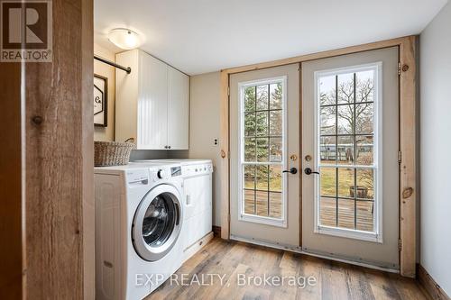 36 Ninth Street, Collingwood, ON - Indoor Photo Showing Laundry Room