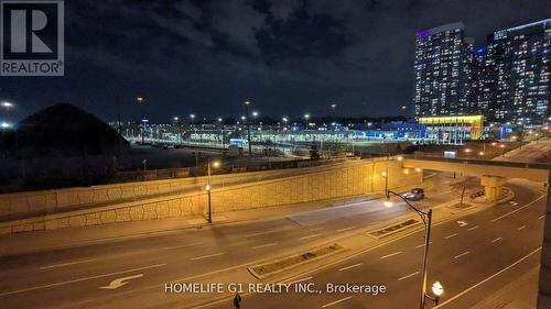 2756 Old Leslie Street, Toronto, ON - Outdoor With View