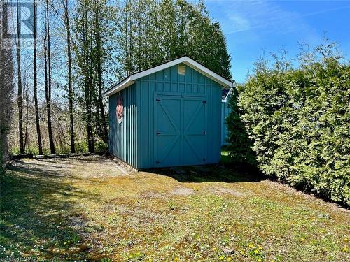 Ample parking to the east of the property, plus additional parking on the west side of the cottage. - 5 Mill Point Road, North Bruce Peninsula, ON - Outdoor